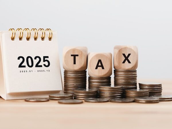 【令和7年度税制改正】中小企業者等に対する軽減税率の延長について解説