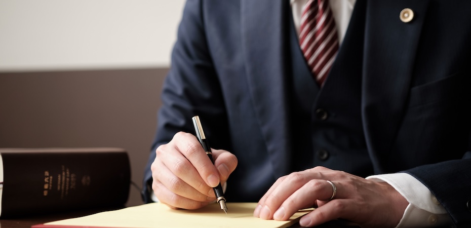 弁護士と公認会計士のダブルライセンスは需要ある？メリットや稼ぎ方も紹介