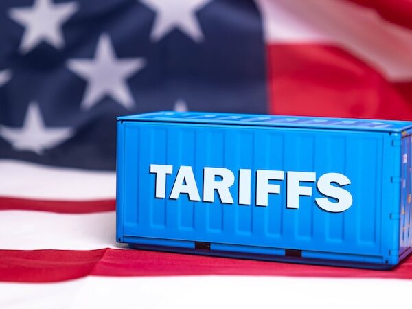 アメリカの関税15%の影響とは？税理士・会計士が検討すべき対策