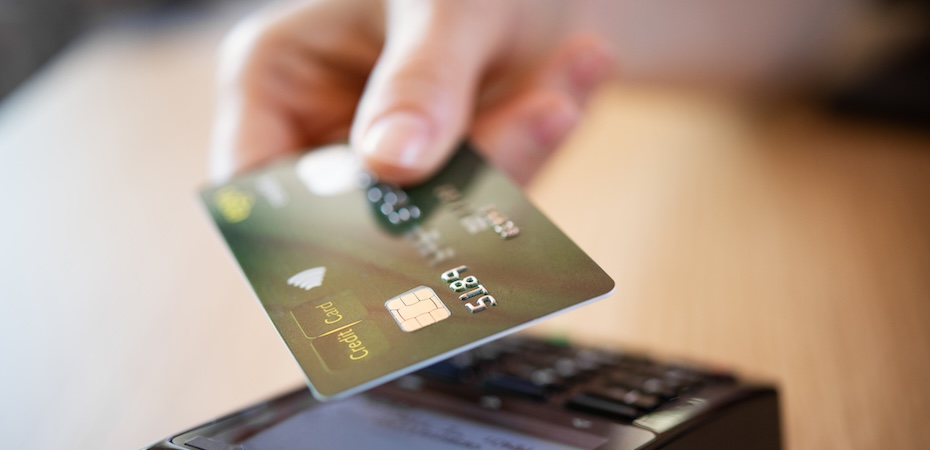 クレジットカードで経費精算する際の注意点とは？領収証は不要なのかを実務目線で解説