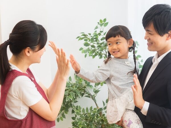 両立支援等助成金2026とは？各コースの概要と支給金額、申請の流れなど詳しく解説
